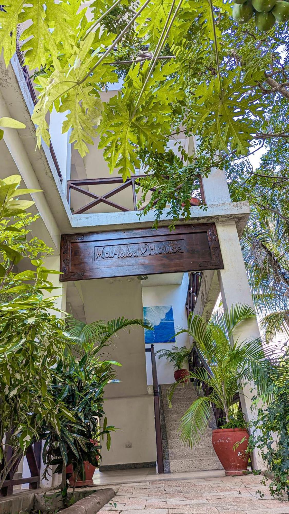 มานารานิ บีช คอตเทจเจส Hotel นูงวี ภายนอก รูปภาพ